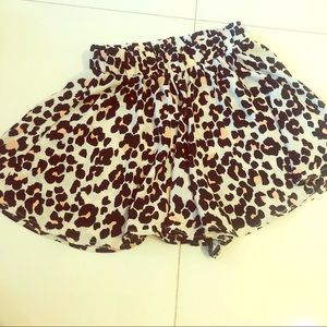 Show me your mini | leopard swing shorts | XS